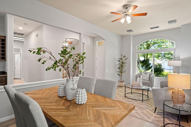 2945 Sierra Mills Ln, Sacramento, CA 95864