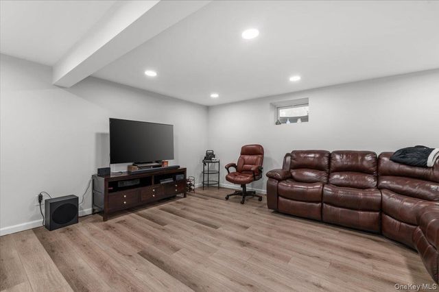 2184 Seneca Drive S, Merrick, NY 11566