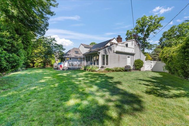 2184 Seneca Drive S, Merrick, NY 11566