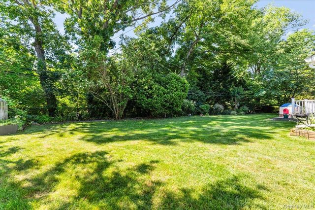2184 Seneca Drive S, Merrick, NY 11566