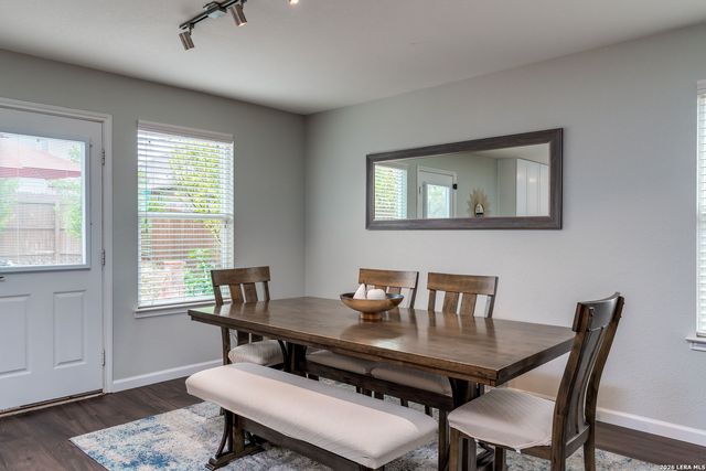 1415 Hummingbird, San Antonio, TX 78245