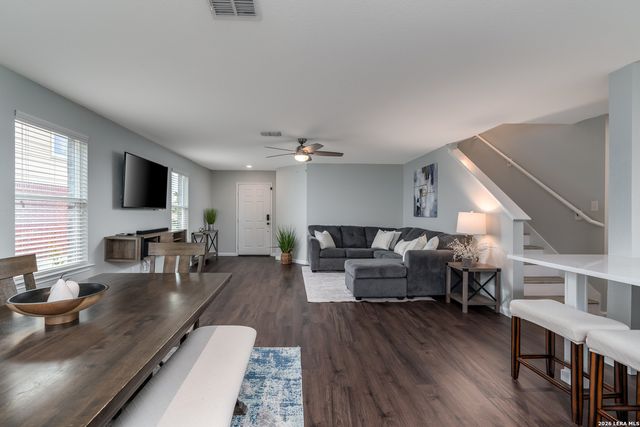 1415 Hummingbird, San Antonio, TX 78245