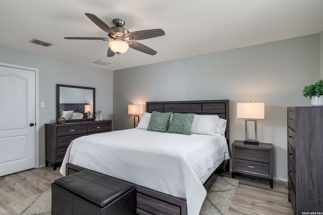 1415 Hummingbird, San Antonio, TX 78245