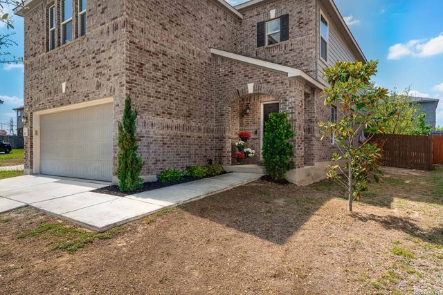 1415 Hummingbird, San Antonio, TX 78245