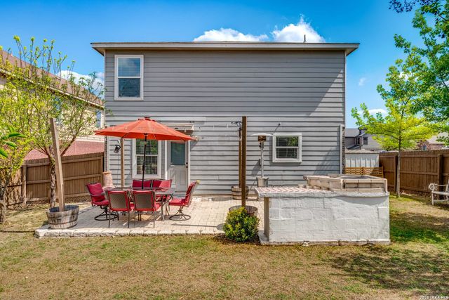 1415 Hummingbird, San Antonio, TX 78245