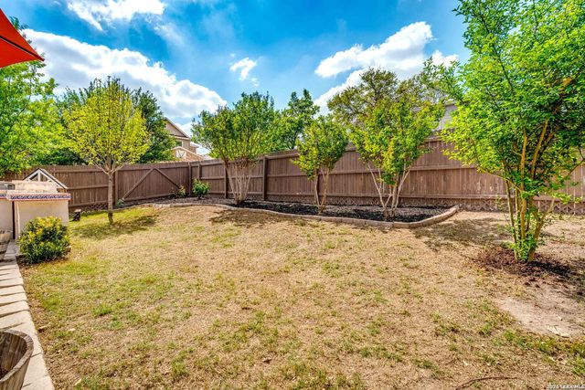 1415 Hummingbird, San Antonio, TX 78245