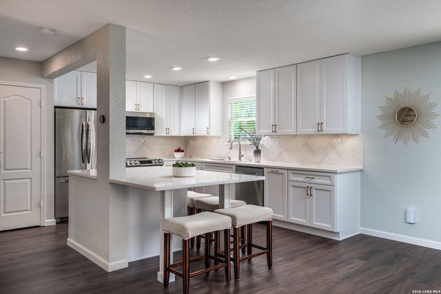 1415 Hummingbird, San Antonio, TX 78245