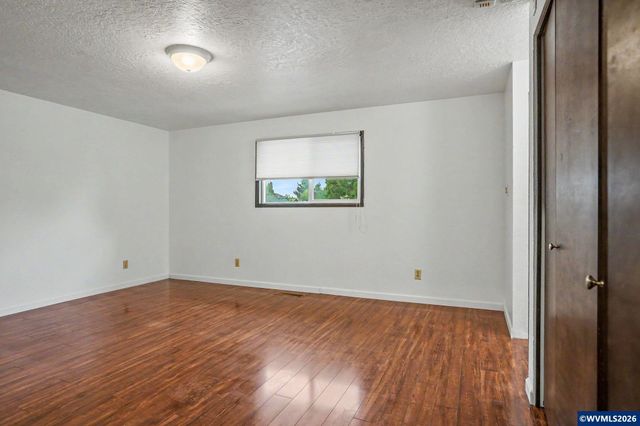 1135 Cedar Ln, Aumsville, OR 97325