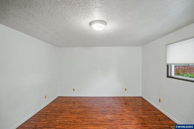 1135 Cedar Ln, Aumsville, OR 97325