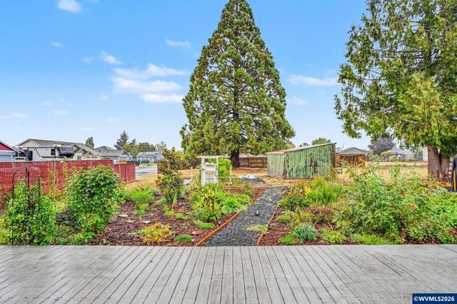 1135 Cedar Ln, Aumsville, OR 97325