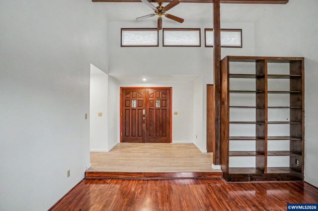 1135 Cedar Ln, Aumsville, OR 97325