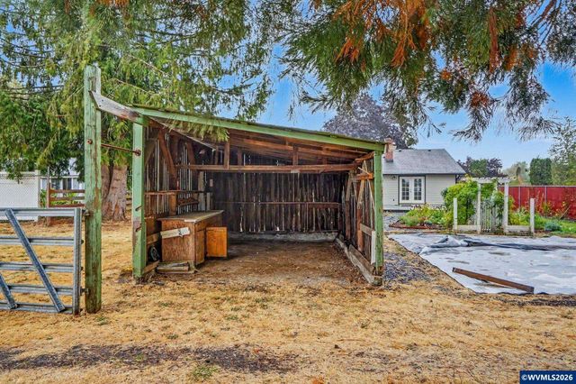 1135 Cedar Ln, Aumsville, OR 97325
