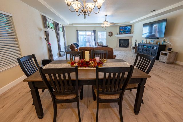 850 Miraggio Dr, Patterson, CA 95363