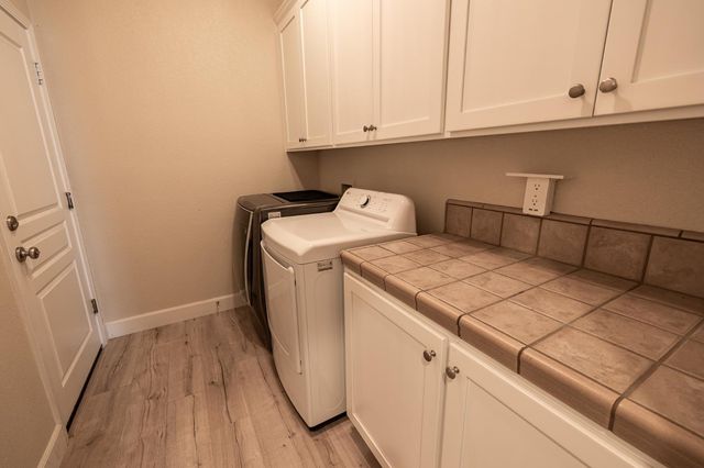 850 Miraggio Dr, Patterson, CA 95363