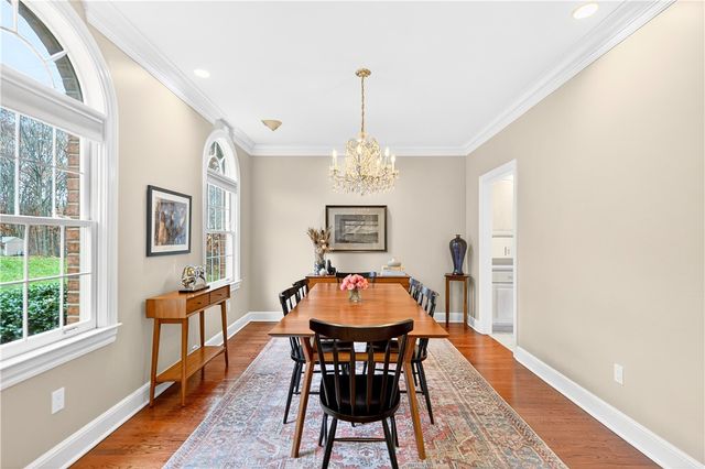 1613 Amicitia Ln, Franklin Park, PA 15143