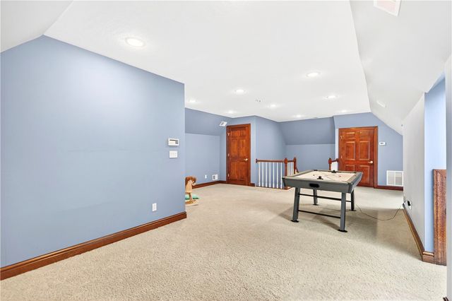 1613 Amicitia Ln, Franklin Park, PA 15143