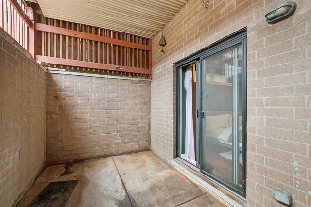 1543 W Sherwin Avenue GW, Chicago, IL 60626