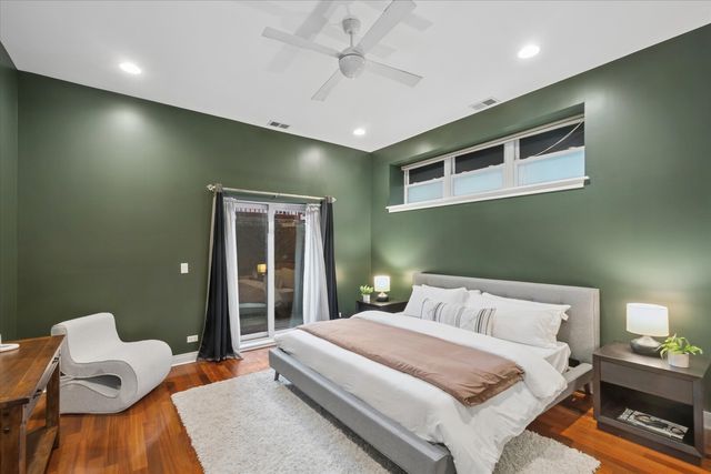 1543 W Sherwin Avenue GW, Chicago, IL 60626