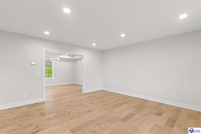 116 Brookhaven Drive, Vine Grove, KY 40175