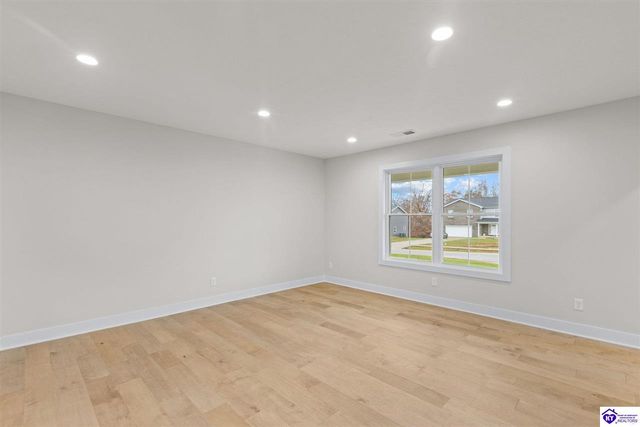 116 Brookhaven Drive, Vine Grove, KY 40175