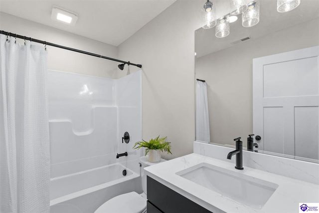 116 Brookhaven Drive, Vine Grove, KY 40175