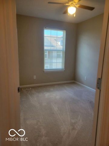 12718 Hannah Hill Road, Fishers, IN 46037