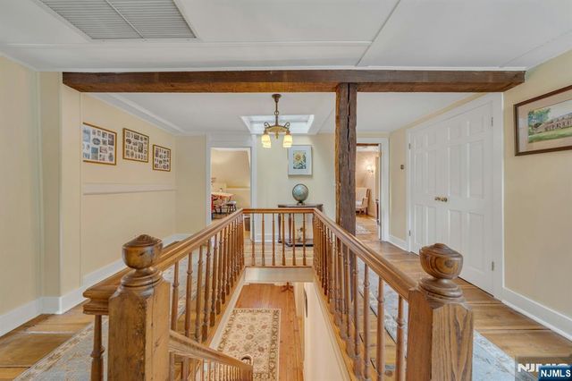 142 Pascack Road, Park Ridge, NJ 07656