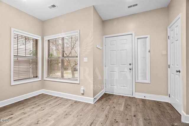 6121 Sunpointe Drive 103, Raleigh, NC 27606