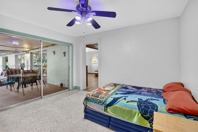 2048 SW 28th Ter, Fort Lauderdale, FL 33312