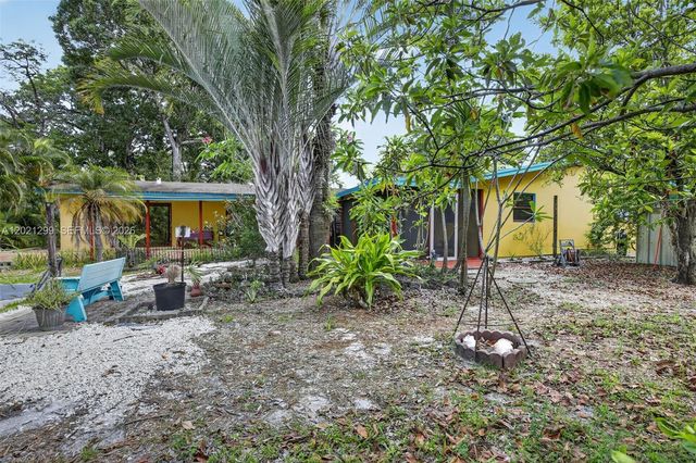 2048 SW 28th Ter, Fort Lauderdale, FL 33312