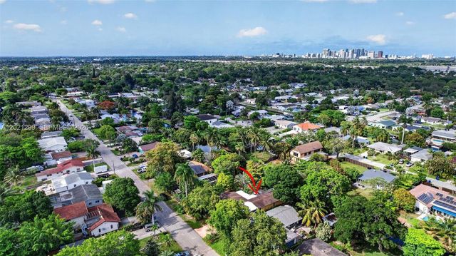 2048 SW 28th Ter, Fort Lauderdale, FL 33312
