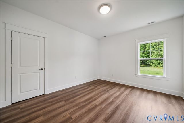 114 Logan Way, Tappahannock, VA 22560