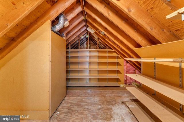 143 S CAPTAINS DR, Tuckerton, NJ 08087