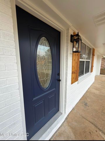 6517 Lancaster Boulevard, Ocean Springs, MS 39564