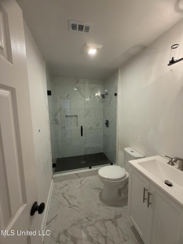 6517 Lancaster Boulevard, Ocean Springs, MS 39564