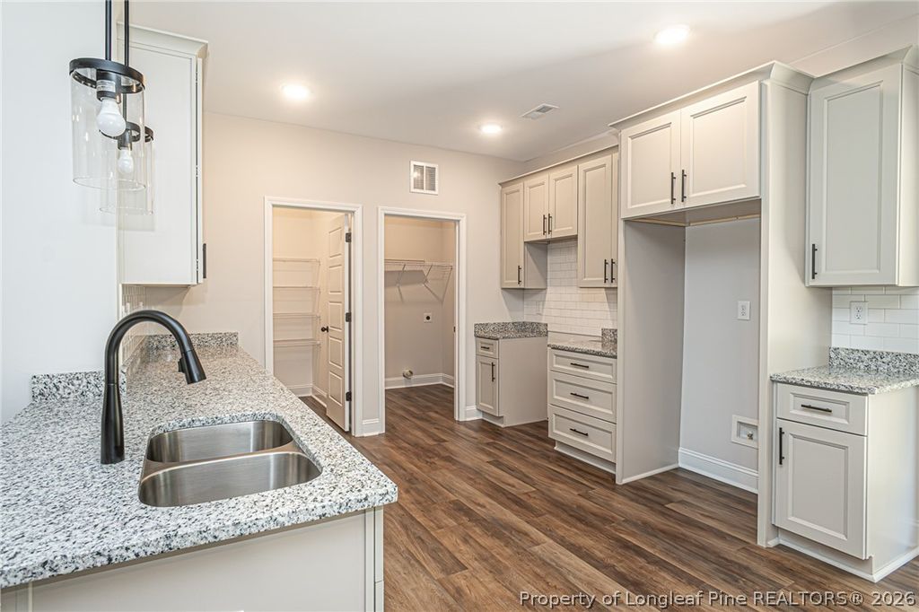 1436 Pamalee Drive, Fayetteville, NC 28303 — photo 18