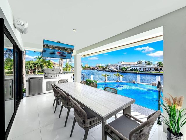 2628 SE 10th Street, Pompano Beach, FL 33062