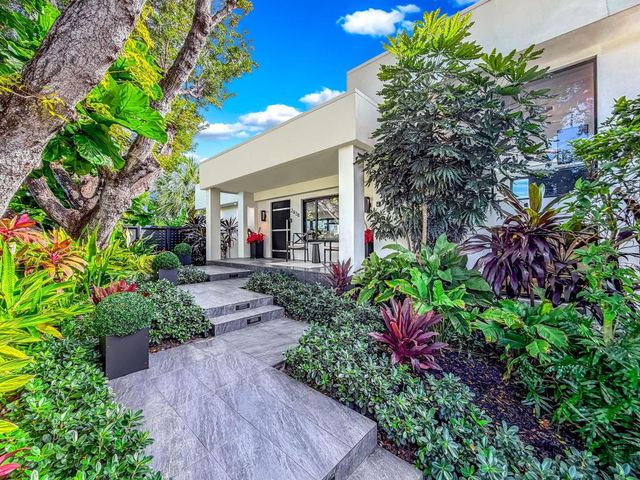 2628 SE 10th Street, Pompano Beach, FL 33062