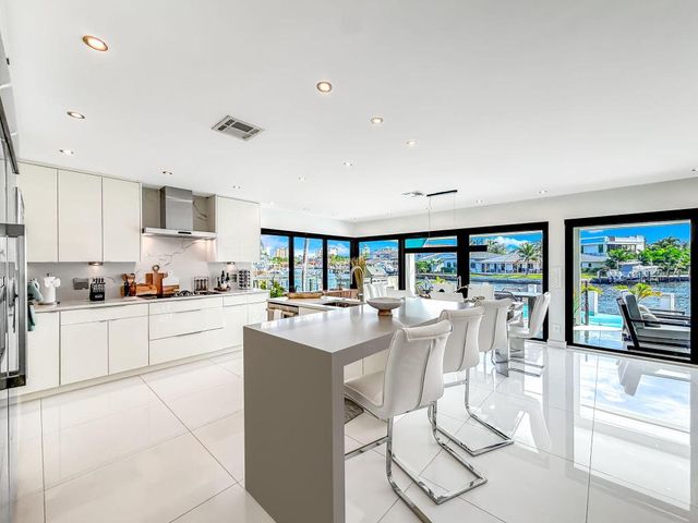 2628 SE 10th Street, Pompano Beach, FL 33062