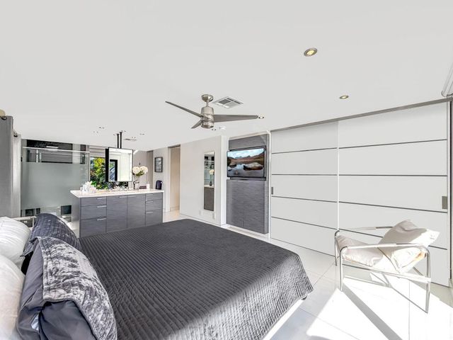 2628 SE 10th Street, Pompano Beach, FL 33062