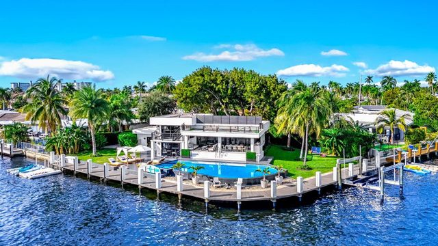 2628 SE 10th Street, Pompano Beach, FL 33062