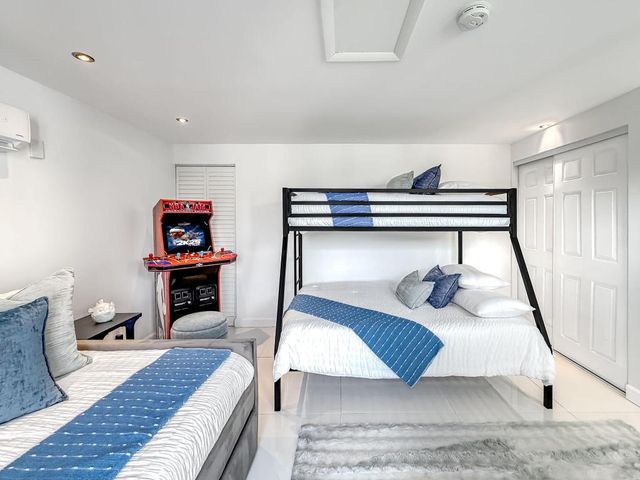 2628 SE 10th Street, Pompano Beach, FL 33062