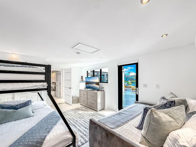 2628 SE 10th Street, Pompano Beach, FL 33062