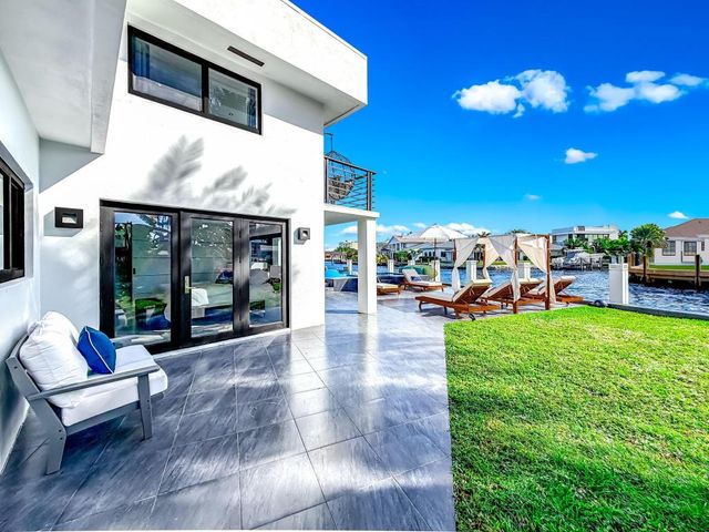 2628 SE 10th Street, Pompano Beach, FL 33062