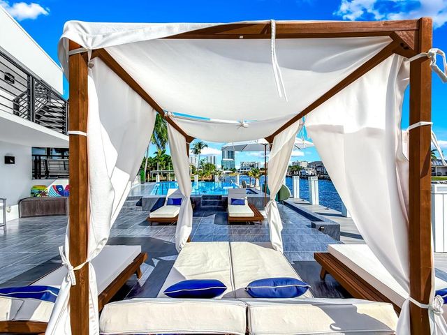 2628 SE 10th Street, Pompano Beach, FL 33062