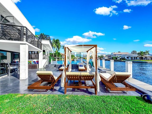 2628 SE 10th Street, Pompano Beach, FL 33062