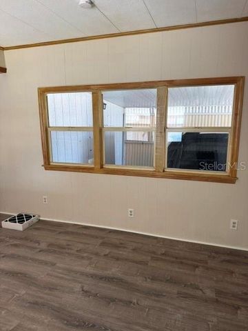 110 52ND AVENUE TERRACE E, Bradenton, FL 34203