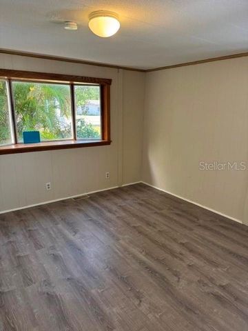 110 52ND AVENUE TERRACE E, Bradenton, FL 34203