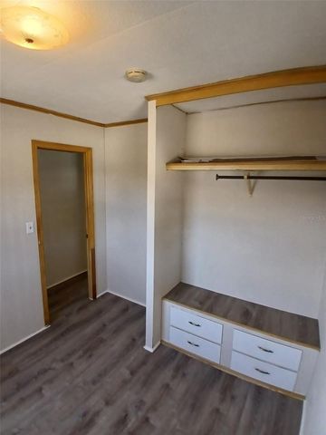 110 52ND AVENUE TERRACE E, Bradenton, FL 34203