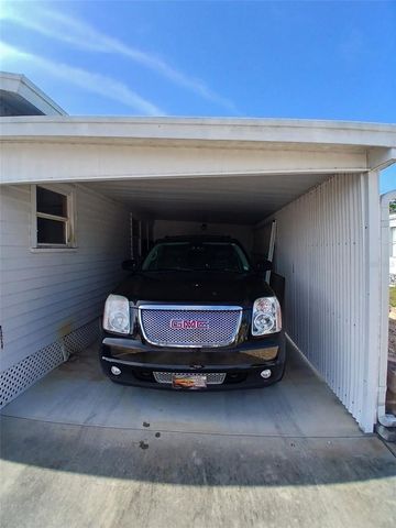 110 52ND AVENUE TERRACE E, Bradenton, FL 34203